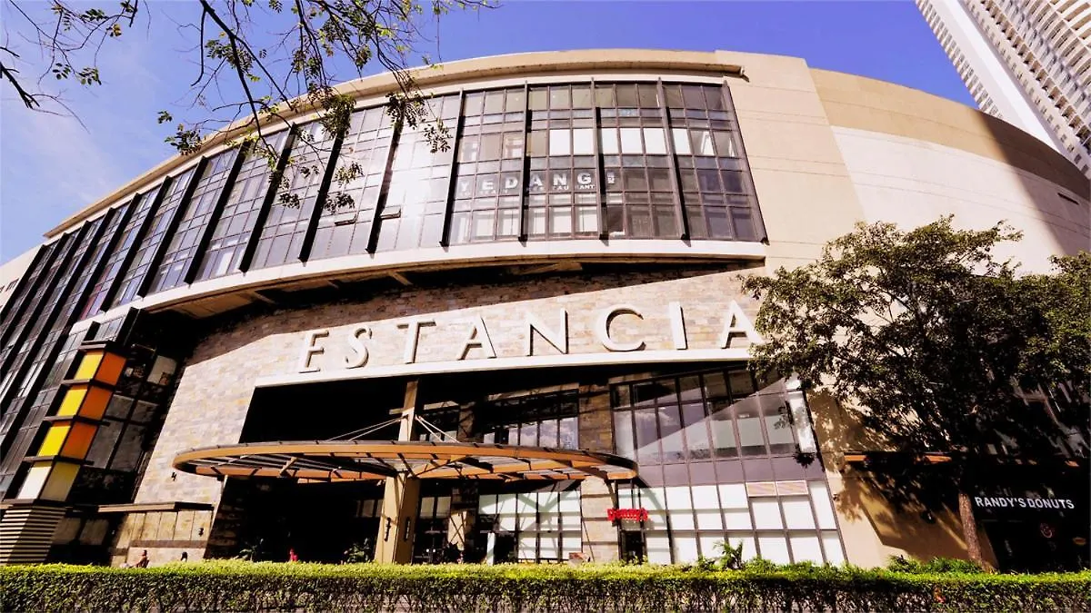 Smdc Fame Residences Manila Philippines